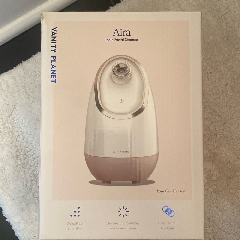 Aira facial steamer